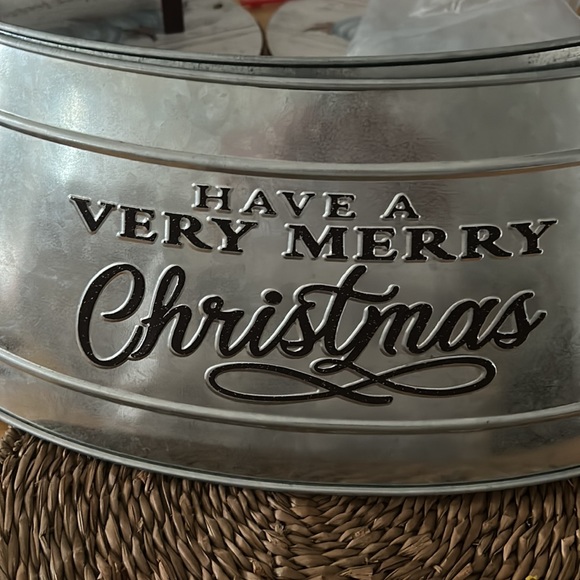 Holiday Time 27 inch Metal Tree collar NWT - Picture 4 of 10